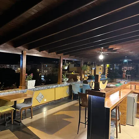 Storks View Terasli 2 Yatak Odali Lägenhet Selçuk