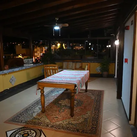 Storks View Terasli 2 Yatak Odali *